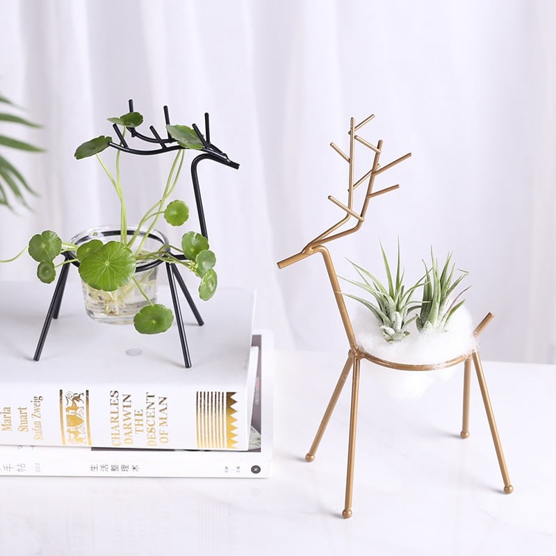 Reindeer™ – Moderne Juledekoration i Metal til Planter og Lys