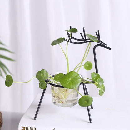 Reindeer™ – Moderne Juledekoration i Metal til Planter og Lys